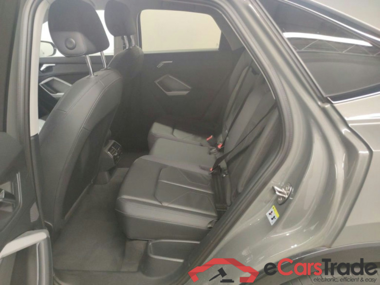 Audi Q3 Sportback 45 TFSI e S tronic 5d #3