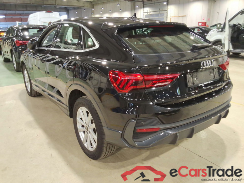 AUDI Q3 Sportback 1.4 45 TFSI E S TRONIC #2