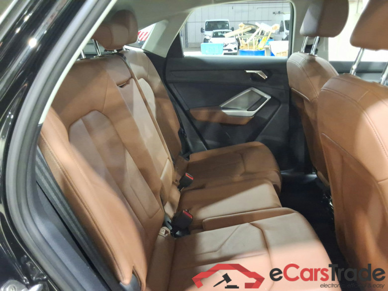 AUDI Q3 Sportback 1.4 45 TFSI E S TRONIC #5