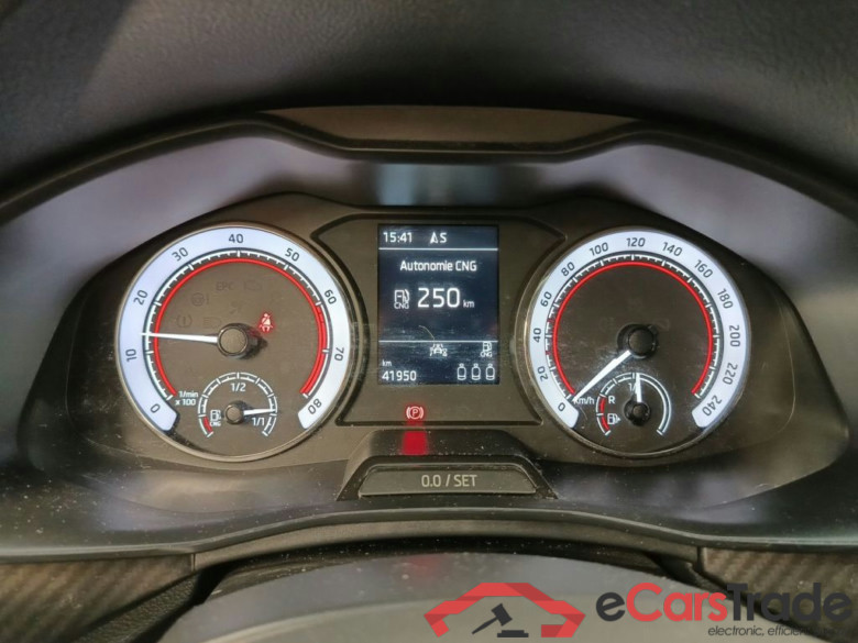 Skoda Kamiq 1.0 TGI 66kW Monte Carlo 5d #6