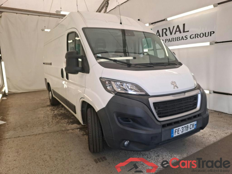 PEUGEOT Boxer / 2014 / 4P / Fourgon tôlé BLUEHDI 110 PREMIUM PACK 330 L2H2 #4
