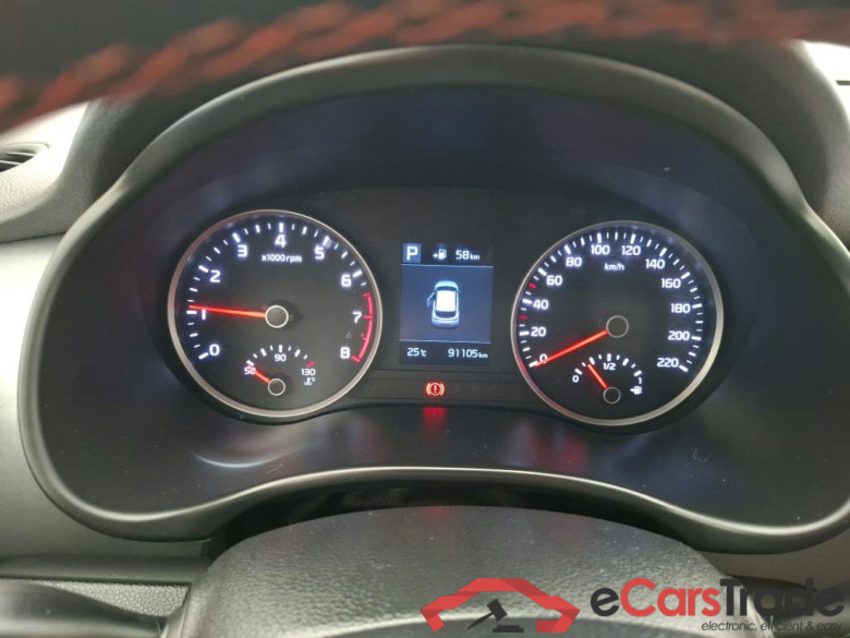 KIA Stonic / 2017 / 5P / SUV 1.0 T-GDI 120 DESIGN DCT7 #6