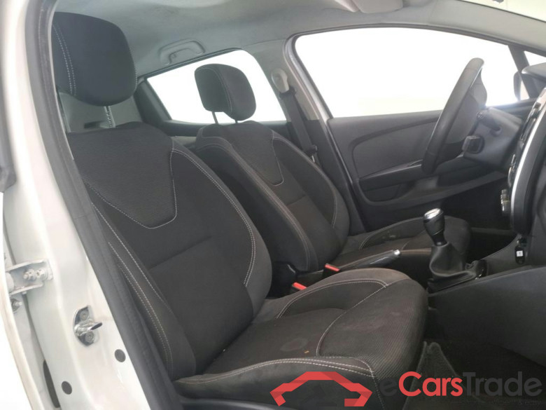 Clio IV Air MediaNav 1.5 dCi 75CV BVM5 E6 #6