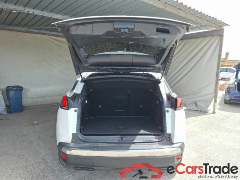 PEUGEOT 3008 / 2020 / 5P / SUV BLUEHDI 130 EAT8 SeS ALLURE #5