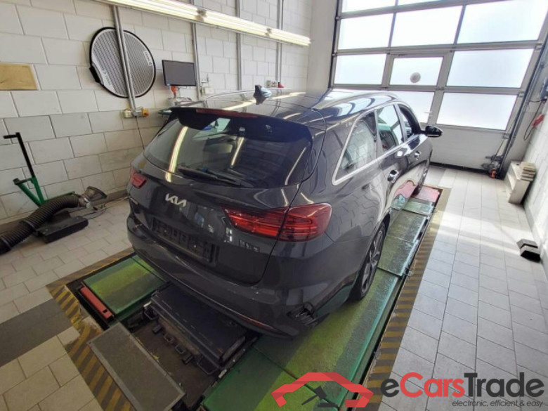 Kia Ceed Sportswagon (CD)(2018->2025) DE - Kb5 1.5 T-GDI EU6d, Spirit, (Facelift) 2021 - 2024 #3