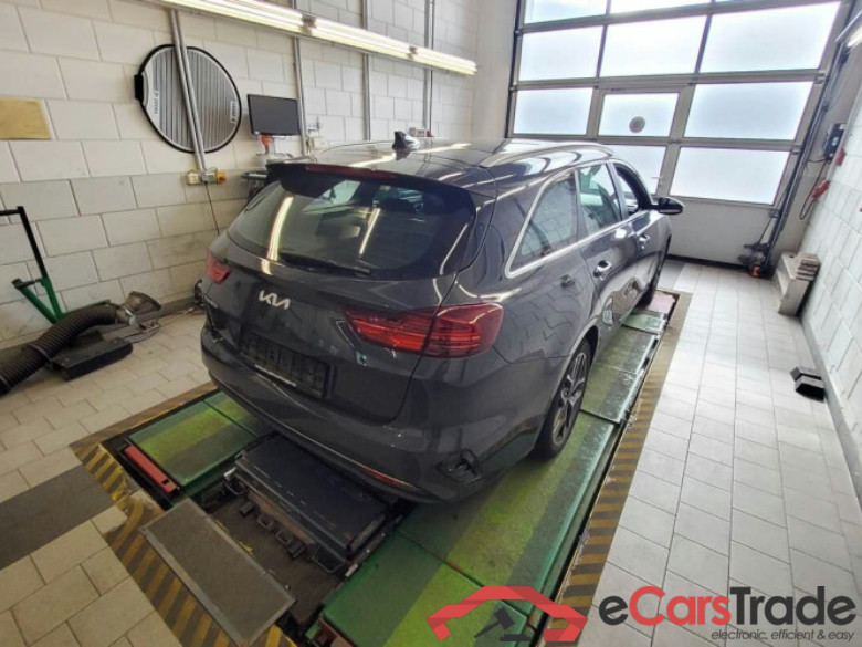 Kia Ceed Sportswagon (CD)(2018->2025) DE - Kb5 1.5 T-GDI EU6d, Spirit, (Facelift) 2021 - 2024 #3
