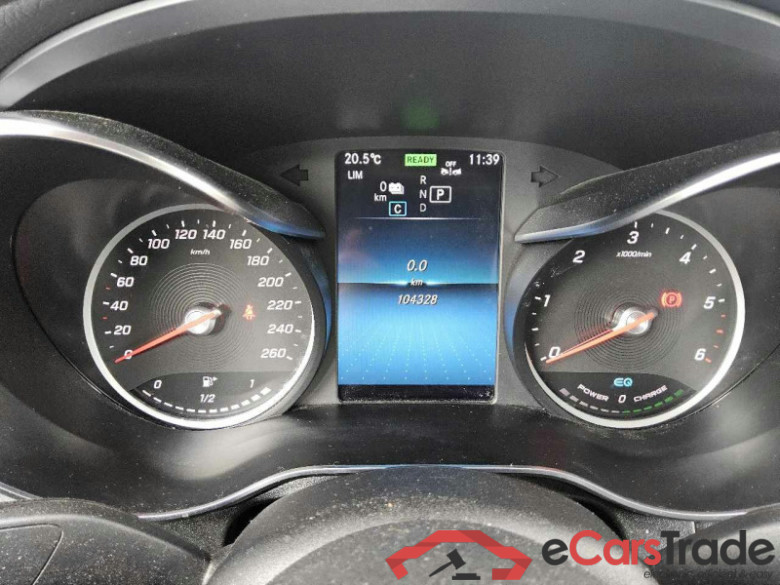 Mercedes-Benz GLC Coupe (BM 253)(11.2016->) DE - SUC5 GLC 300 de EU6d, 4Matic AMG Line, (Facelift) 2020 - 2023 #6