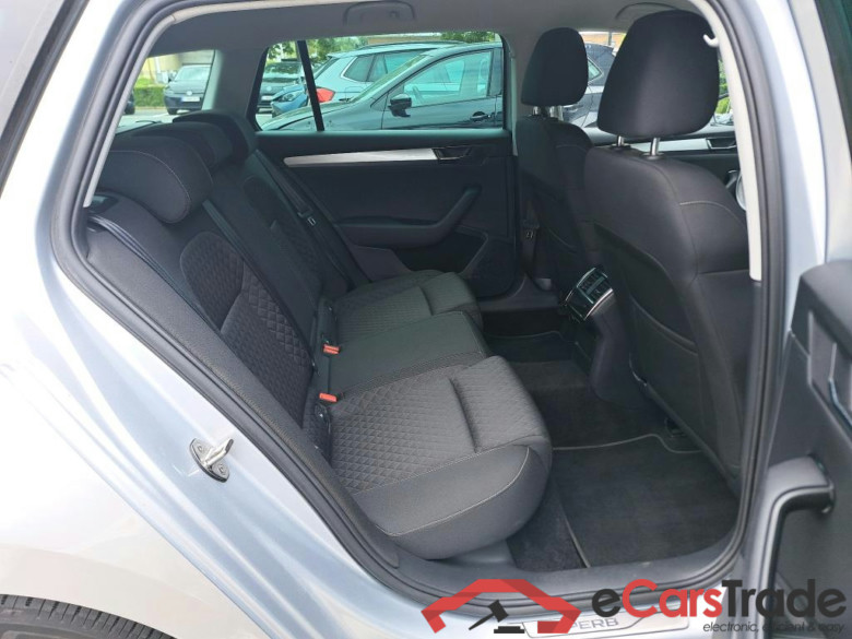 SKODA Superb 1.4 TSI PHEV 160KW DSG6 CLEVER #6