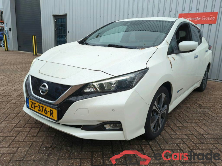 NISSAN LEAF N-Connecta 40 kWh #1