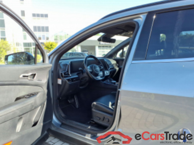 Kia Sportage 1.6 T-GDI Plug-in Hybrid  #3