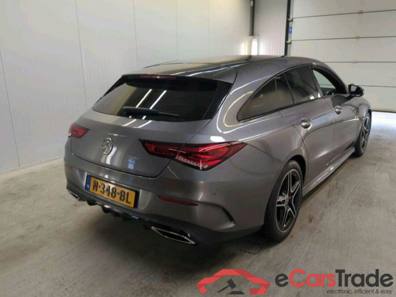 MERCEDES-BENZ CLA-klasse Shooting Brake 200 Bns Sol. AMG #2