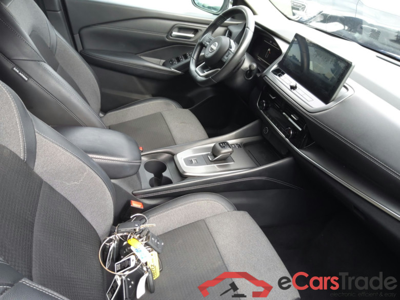 NISSAN Qashqai 1.3 MHEV 116kW 158cv 12v CVT 4x2  DIG T E6E N-Connect(Panorama-Roof + Winterpack) #3