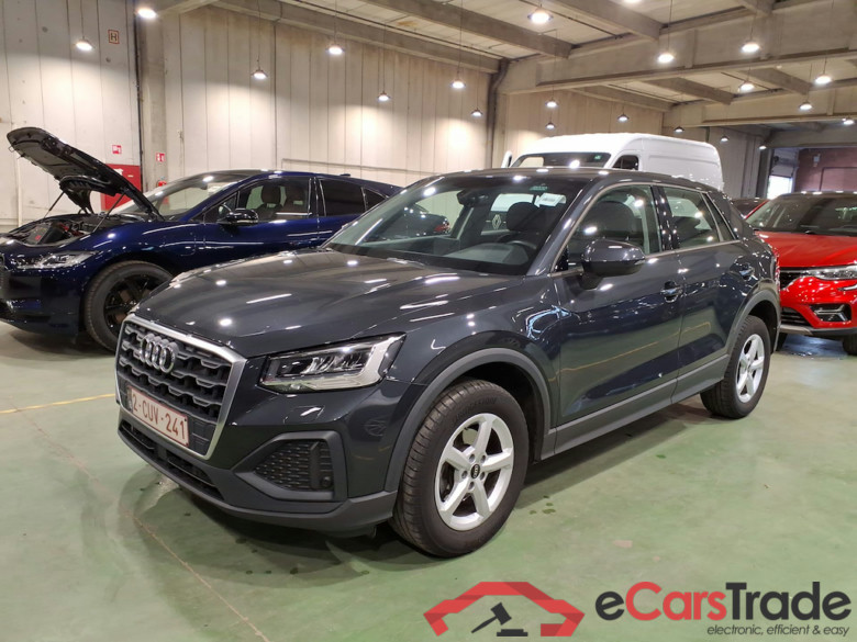 AUDI Q2 1.5 35 TFSI S TRONIC BUS.ED. ATTRACTION