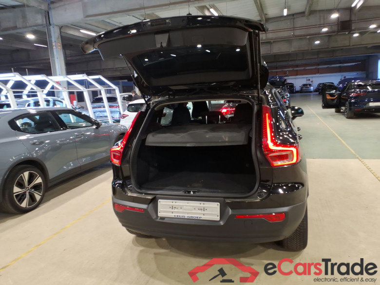VOLVO XC40 1.5 T2 ESSENTIAL #3
