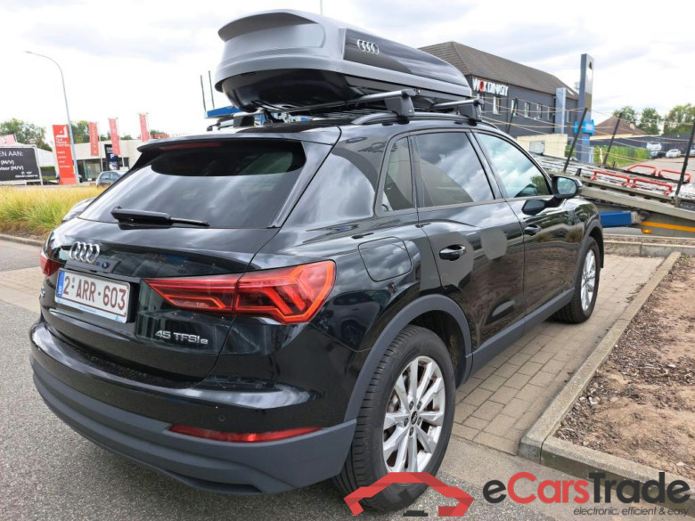 AUDI - AUD Q3 45 TFSI e 245PK S-Tronic Pack Platinum With Heated Seats & LED & APS Front & Rear & Surround Cameras & Pano Roof  * HYBRID * #2