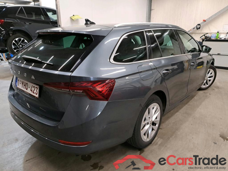 SKODA - SKO OCTAVIA COMBI CRTDI 150PK DSG7 Ambition Pack Launch & Climatronic & Removable Towing Hook #2