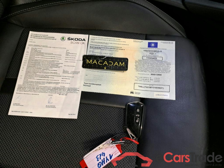 SKODA - SKO OCTAVIA COMBI CRTDI 150PK DSG7 Ambition Pack Launch & Climatronic & Removable Towing Hook #4