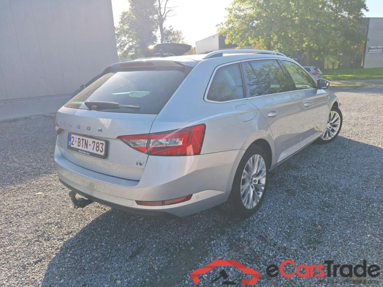 SKODA - SKO SUPERB COMBI TSI iV 218PK DSG6 Clever Plus With Leather Pack & Canton Sound & 360 Camera & Towing Hook & Pano Roof  * HYBRID * #2