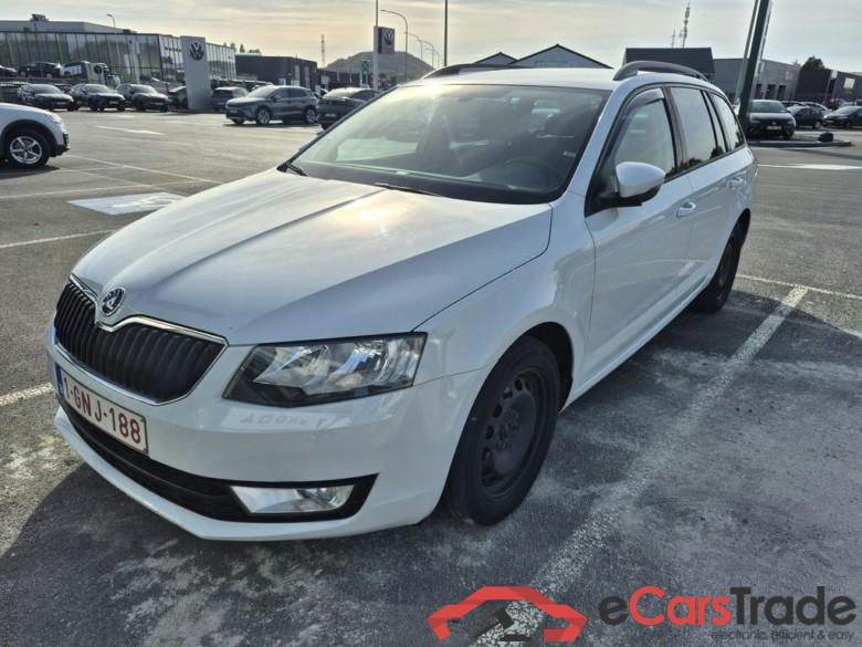 SKODA Octavia Combi Ambition 1,6 TDI 81 kW 5-speed mech.