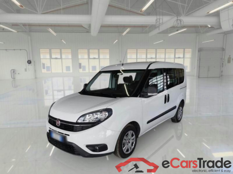 FIAT DOBLÒ CARGO / 2014 / 5P / COMBI CH1 LOUNGE 1.6 MJET 90CV E6D-F N1 #1