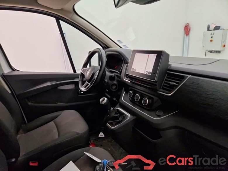 RENAULT TRAFIC 2.0 ENERGY BLUE DCI #3