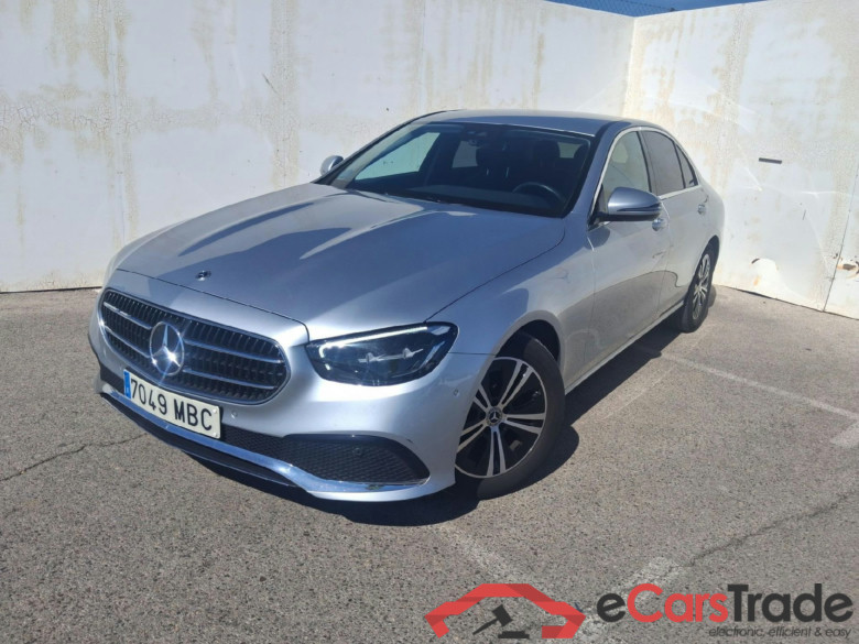 MERCEDES-BENZ Clase E / 2020 / 4P / sedán E 220 d #1