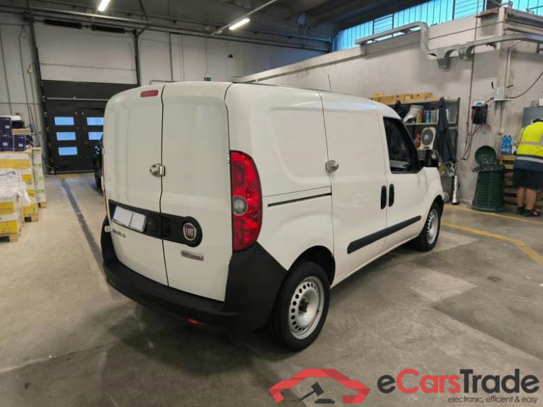FIAT DOBLÒ CARGO / 2014 / 3P / VETT. FURGONATA CH1 BUSINESS 1.4 NAT. POWER 120CV E6D #2