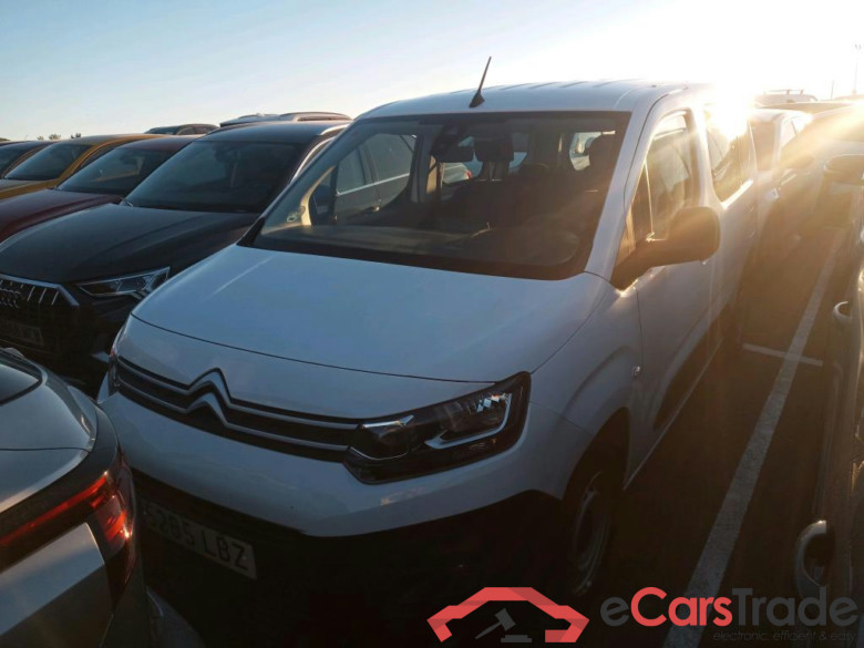 CITROEN Berlingo / 2018 / 4P / monovolumen compacto Talla M BlueHDi 100 LIVE