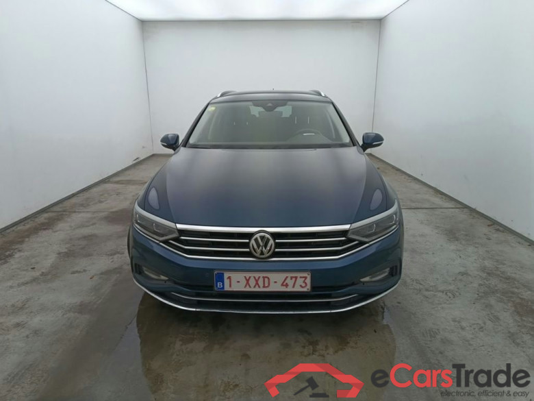 Volkswagen Passat Variant 1.6 TDI SCR DSG7 Elegance Business 5d #5