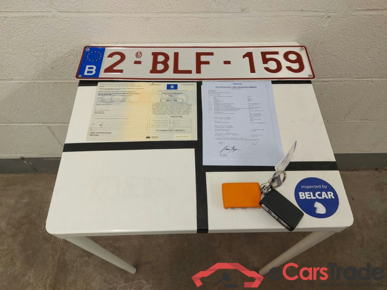 Volvo XC40 T4 Recharge Geartronic Inscription 5d #4