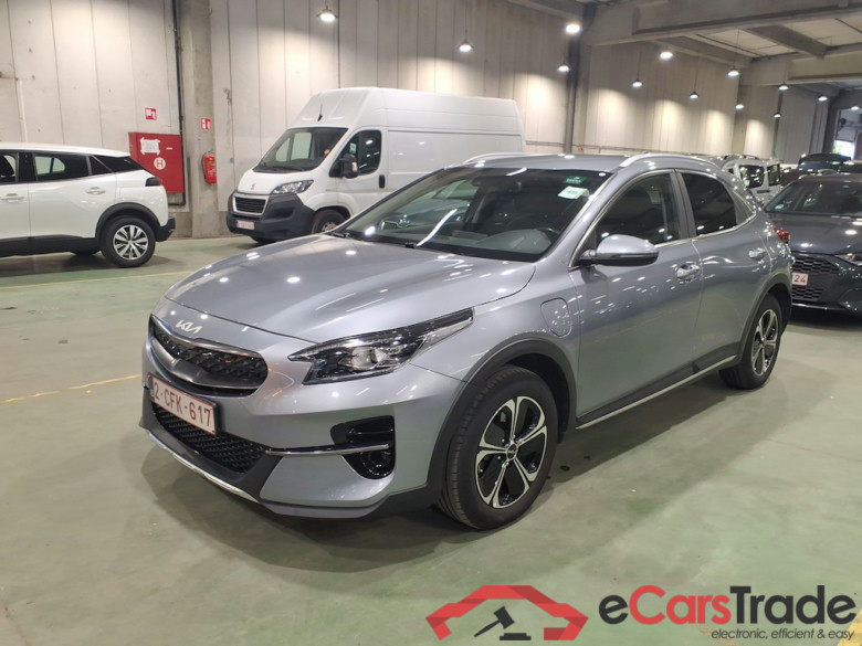 KIA XCEED 1.6 GDI PHEV DCT BUSINESS LINE #1
