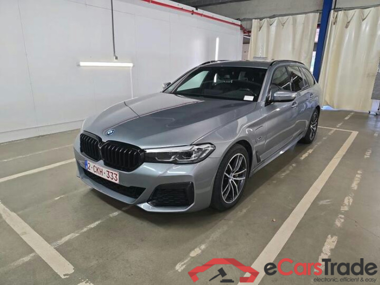 BMW 5 Reeks Touring 5 Reeks Touring 530e xDrive Auto (PHEV) 200kW/272pk  5D/P Auto-8