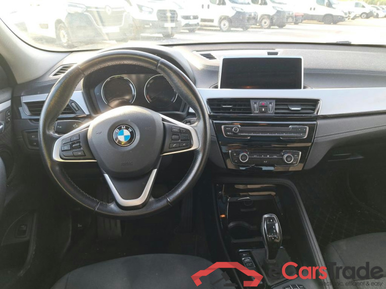 BMW X2 / 2017 / 5P / todoterreno sDrive18i (CX) #3