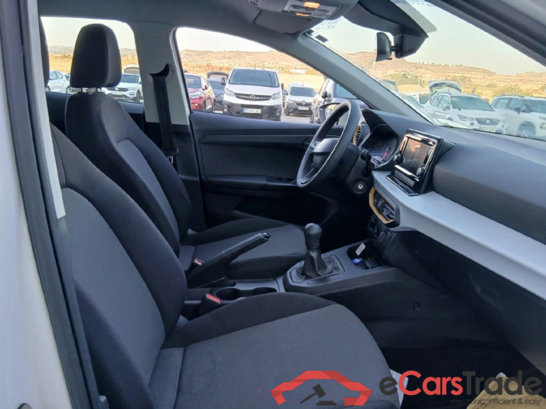 SEAT Ibiza / 2017 / 5P / berlina con portón 1.0 MPI 59kW (80CV) Reference Plus(SP) #6