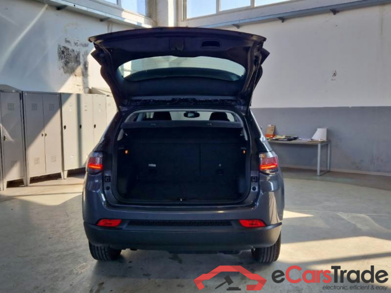 JEEP COMPASS / 2021 / 5P / SUV 1.6 MJET II 96KW LONGITUDE #5