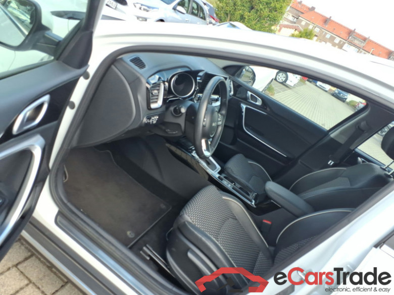 KIA XCeed  #5