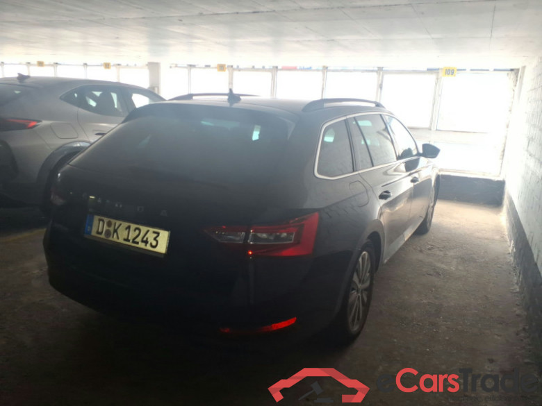 SKODA Superb Combi  #3