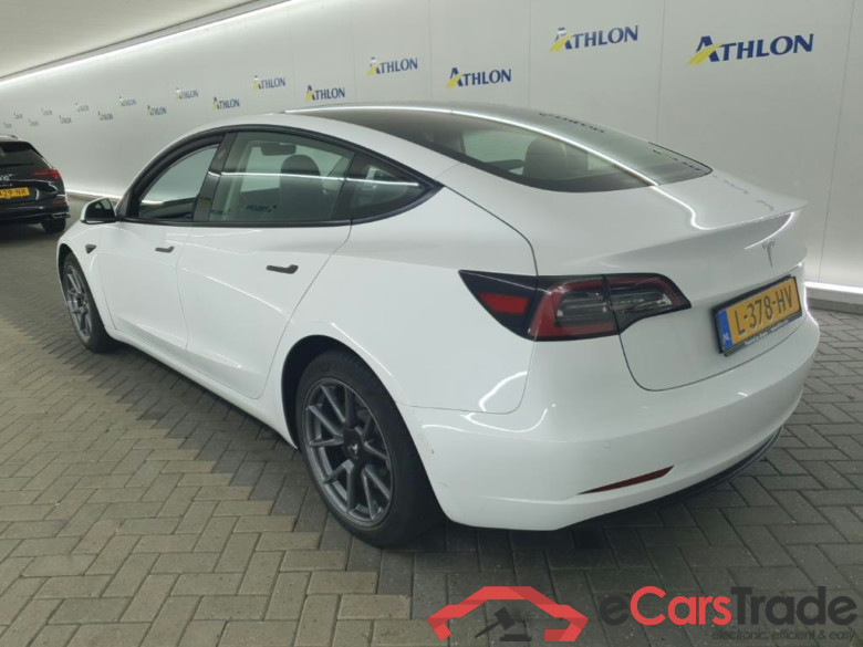 Tesla Model 3 Standard Range Plus RWD 4D 225kW #4