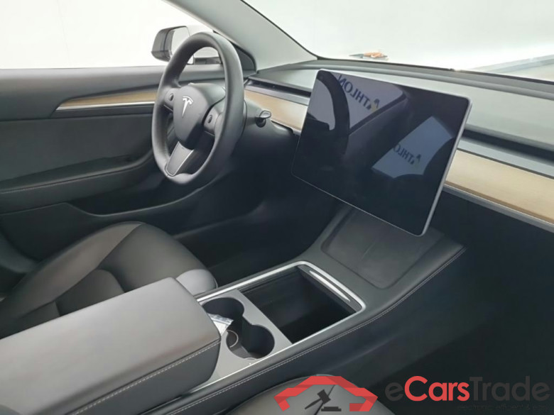 Tesla Model 3 Standard Range Plus RWD 4D 225kW #6