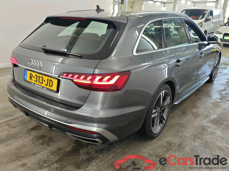 Audi A4 Avant 35 TFSI S tronic S Edition 5d + Sportstoelen voor #2