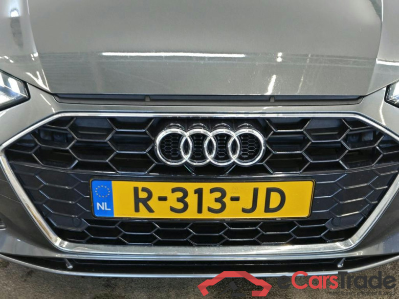 Audi A4 Avant 35 TFSI S tronic S Edition 5d + Sportstoelen voor #5
