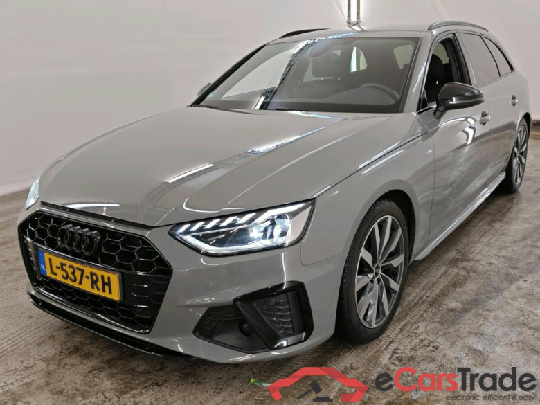 Audi A4 Avant 35 TFSI S tronic S Edition Competition 5d #1