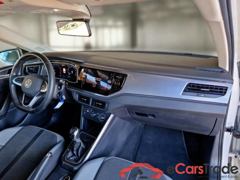 VOLKSWAGEN POLO / 2021 / 5P / BERLINA 1.0 TSI STYLE #3
