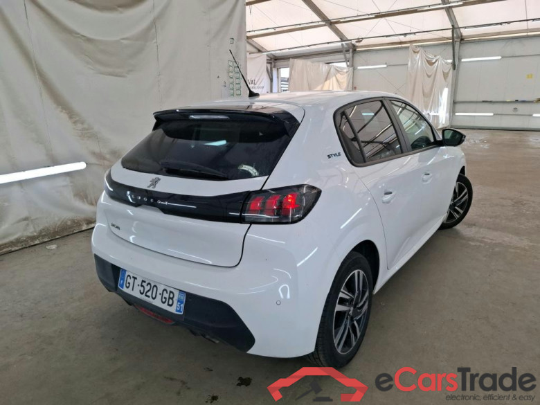 PEUGEOT 208 / 2019 / 5P / Berline PureTech 75 S&S Style(SP) #3