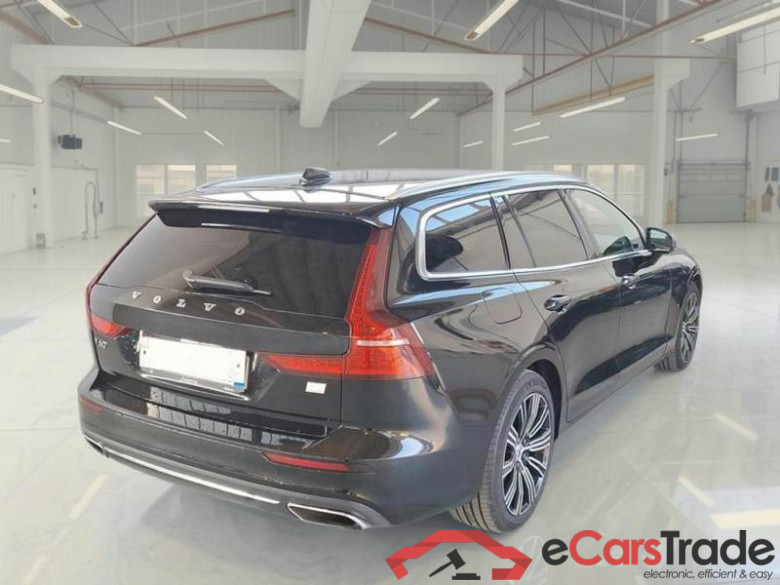 VOLVO V60 / 2019 / 5P / STATION WAGON T6 PLUG-IN AWD AUTOM.RECH.INSCRIPTION #2