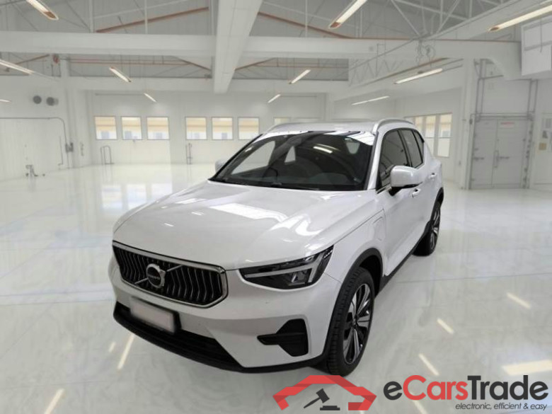 VOLVO XC40 / 2021 / 5P / SUV T5 RECHARGE PLUG-IN AUTO CORE
