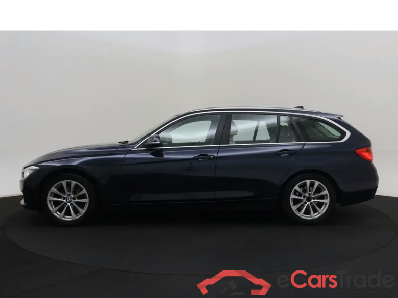 BMW 320i Luxury Aut. Xenon Navi-Pro Leather KeylessGo Klima PDC ... #2