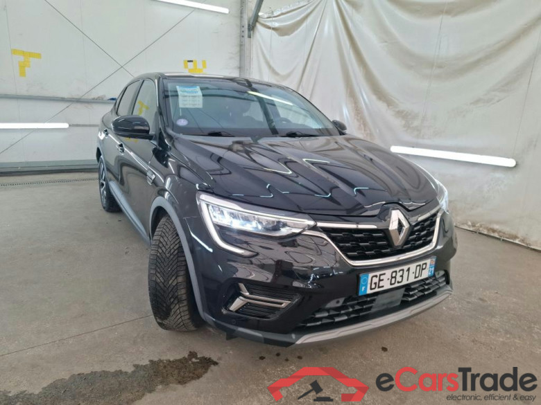 RENAULT Arkana / 2021 / 5P / SUV Business E-TECH 145 #4
