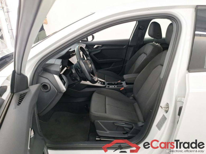 AUDI A3 SPORTBACK 1.4 40 TFSI E S TRONIC SPORTB ATTRACTION #5