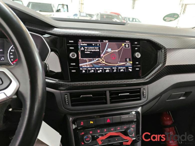VOLKSWAGEN T-Cross 85 kW #2
